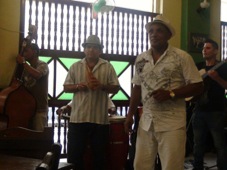 Havana Obispo Entertainment